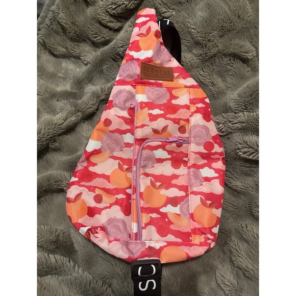 Scentsy Handbags - Scentsy sling bag